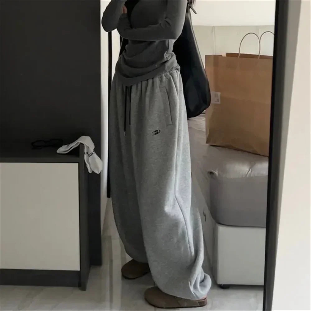 luźne spodnie dresowe damskie – styl Harajuku, sportowe, haftowane, estetyka Y2K, vintage, baggy spodnie