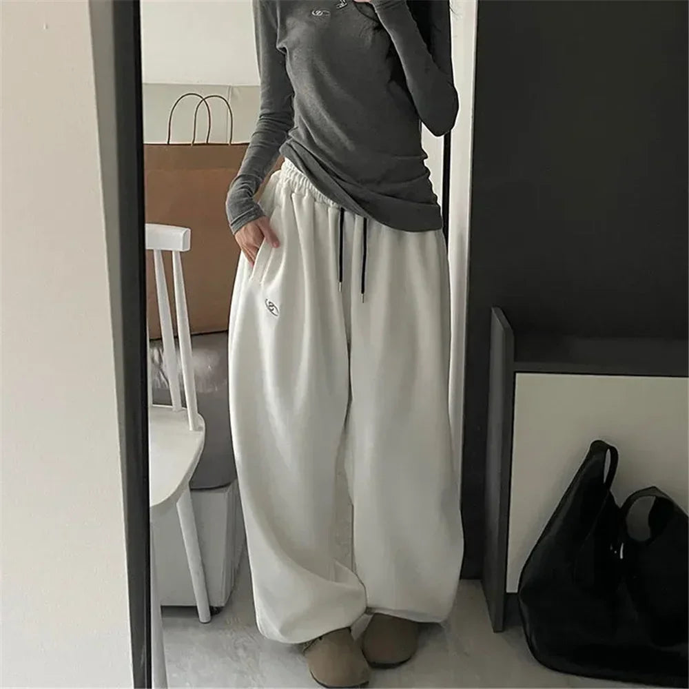 luźne spodnie dresowe damskie – styl Harajuku, sportowe, haftowane, estetyka Y2K, vintage, baggy spodnie